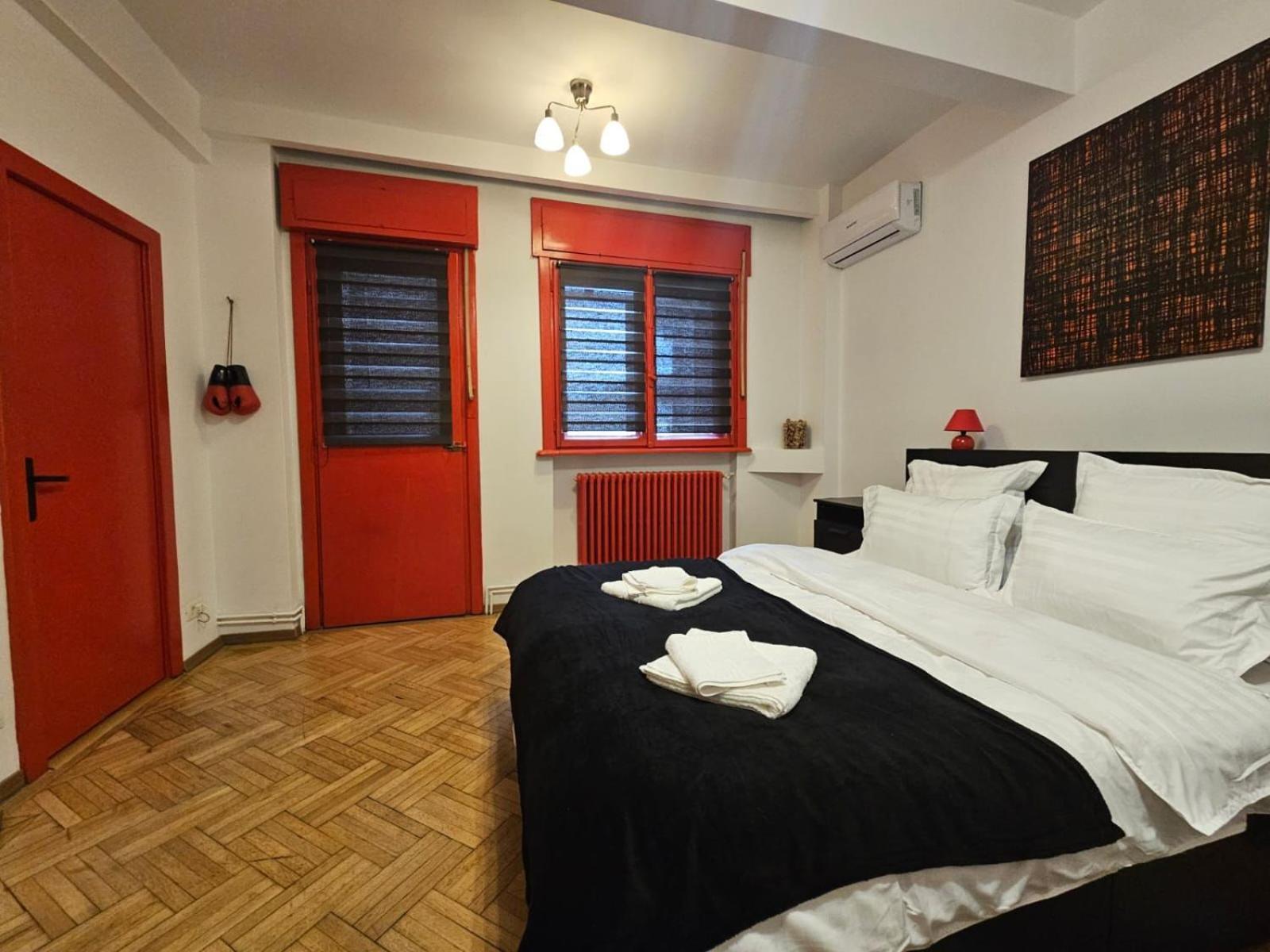 Appartement Alt Studio à Bucarest Extérieur photo